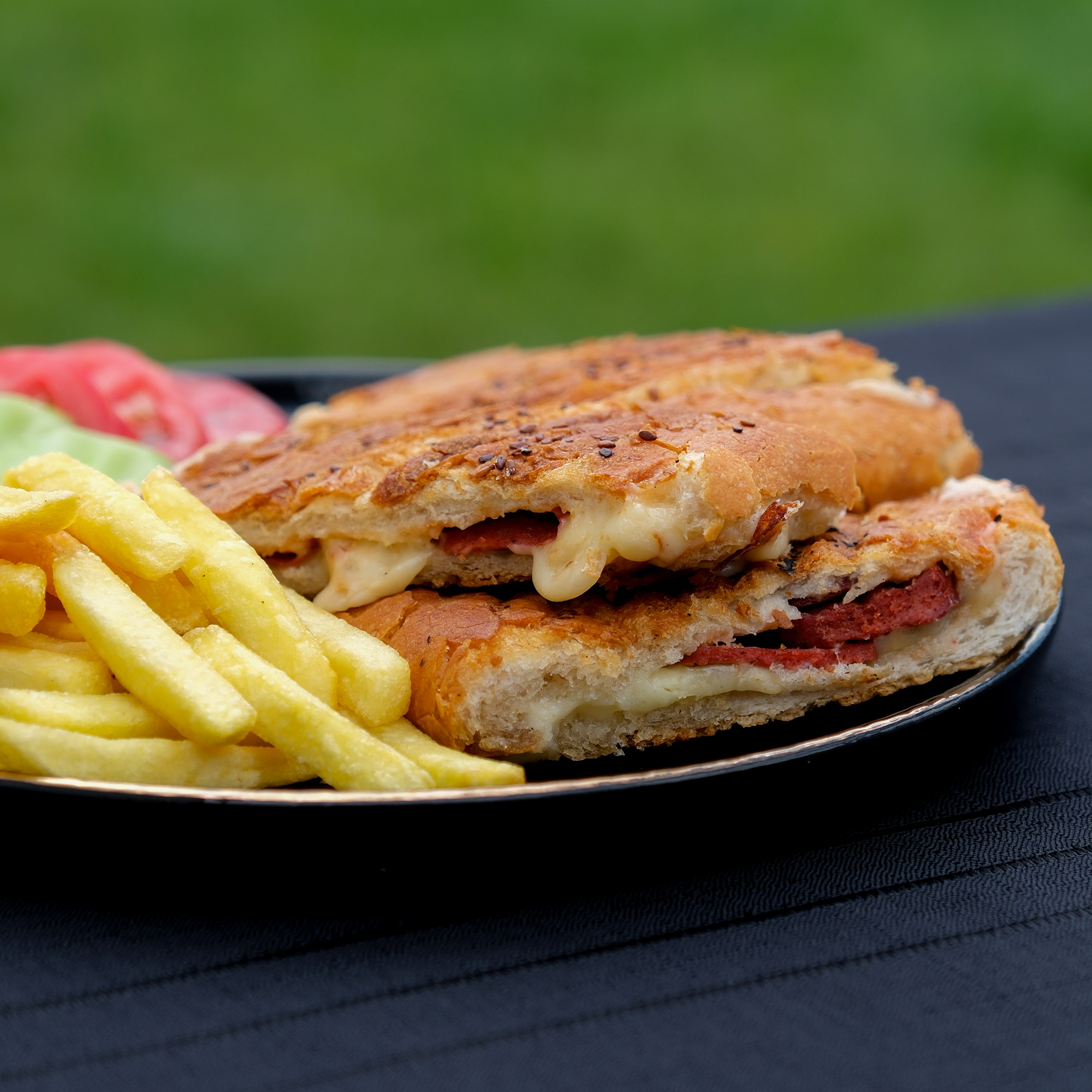 Sucuklu Tost