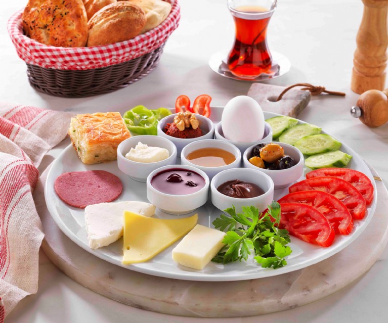 Hızlı Kahvaltı Tabağı